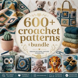Pode incluir: Um pacote digital de mais de 600 padrões de crochê com um gráfico circular central e texto dourado, rodeado por vários itens de crochê, incluindo uma manta, um urso, um coelho, uma bolsa, um cacto, uma coruja, uma almofada, um polvo, um leão e sapatinhos.