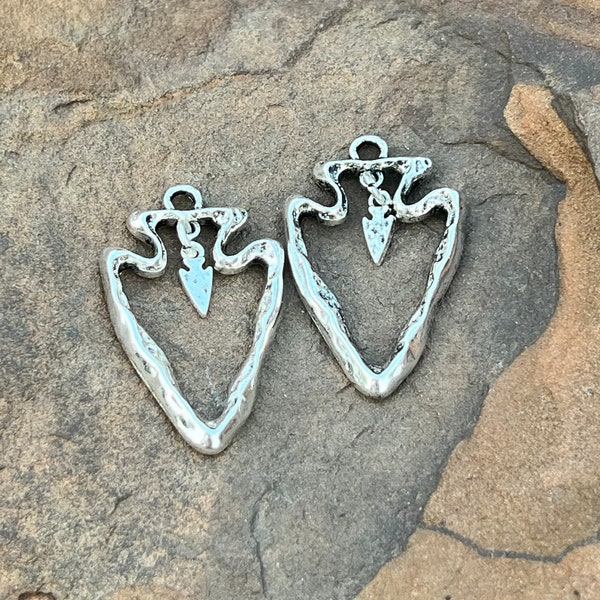 Antique Silver Hammered Arrowhead Earring Charms or Pendants - One Pair - DIY Jewelry Finding