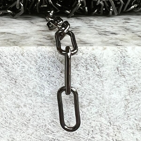 Paperclip Chain in Gun Metal - 14x6x1.4 mm - Open Link - By The Foot