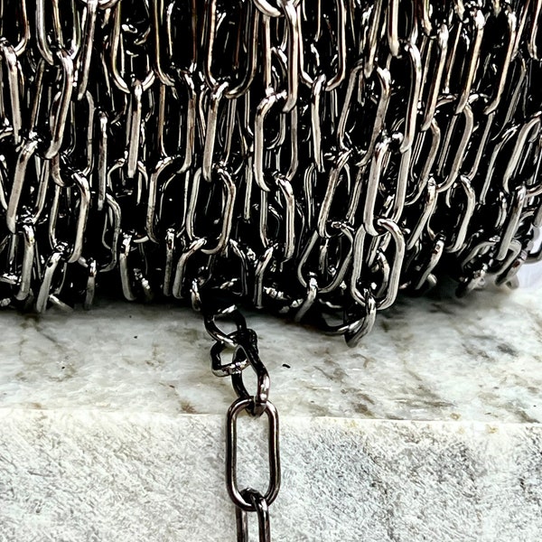 Paperclip Chain in Gun Metal - 12.5x5.6x1.2 mm - Open Link - By The Foot