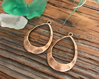 DIY Hammered Antique Copper Earring Components - One Pair - Jewelry Finding - Oval Hoop Findings