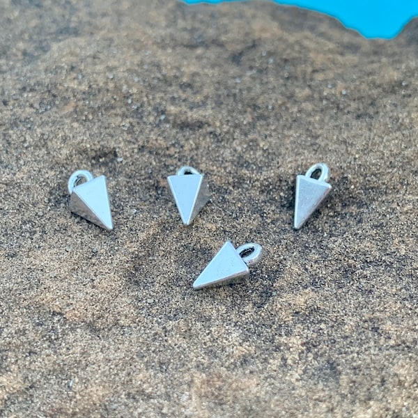 Tiny Silver Spike Charms for Earrings, Bracelets or Necklaces - Findings and Supplies - DIY - Destash