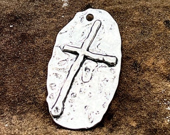Hammered Antique Silver Oval Cross Pendant: DIY Religious Jewelry (26x48 mm)