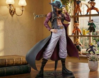 Figura de Dracule Mihawk de One Piece de 30 cm, estatua coleccionable premium, decoración detallada de anime para escritorio, regalo único para los fans del anime.