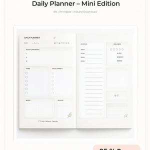 Peut inclure: Un agenda quotidien mini édition blanc avec du texte et des lignes noirs. La mise en page comprend des sections pour la date, les priorités, les tâches, les appels, les e-mails, un emploi du temps de 05:00 à 08:00 et un suivi bien-être. Texte FluizenFlow.