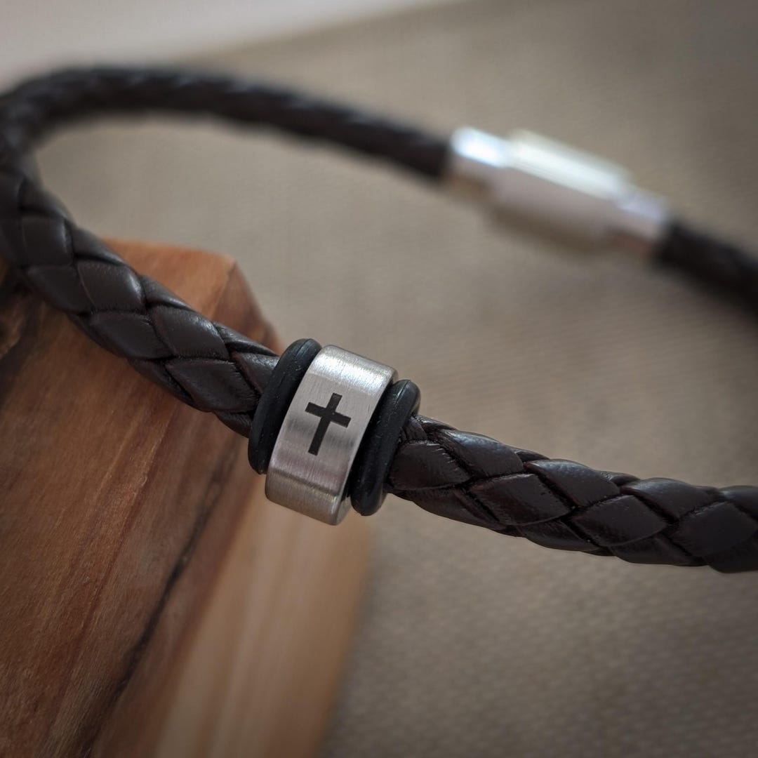 Cross Scripture Men's Bracelet main image 0
