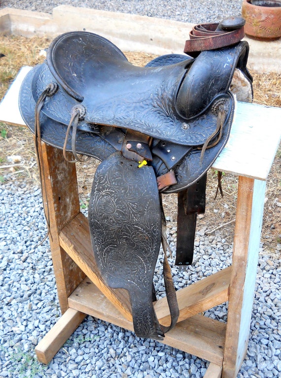 Selle Western Ancienne En Cuir Marron 14 Pouces - Idéale Pour Restauration Ou Décoration