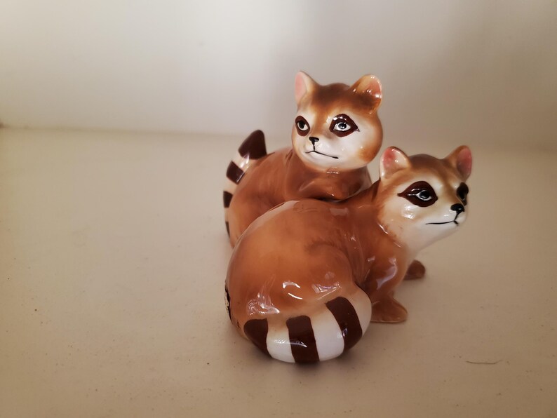 Norcrest Racoon Huggers Kitsch MCM Porcelain Salt Pepper Shakers image 6