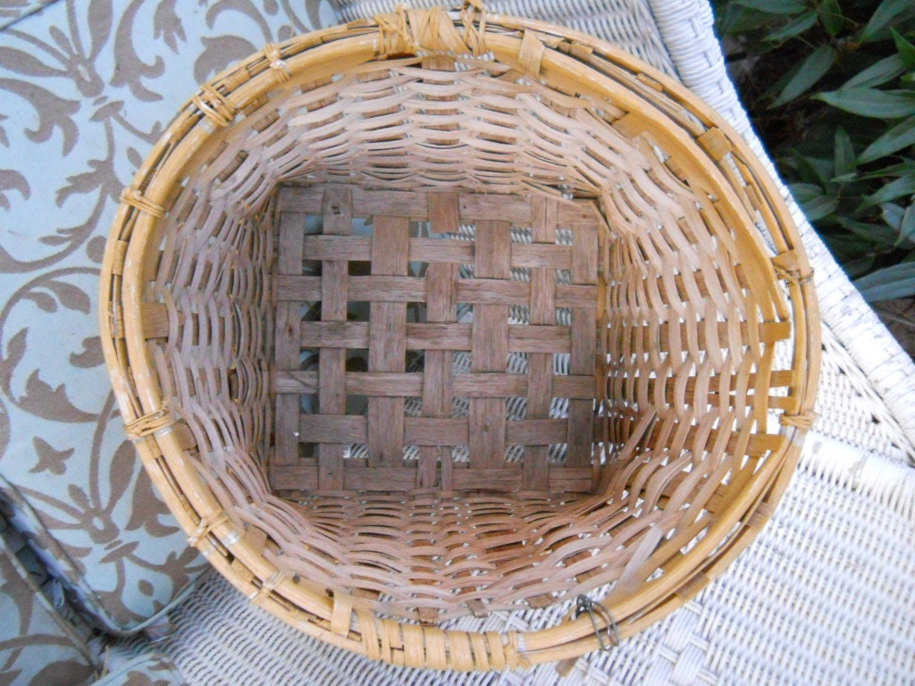 Antique Farmhouse Garden Rustic Splint Oak Square Gathering Potato ...