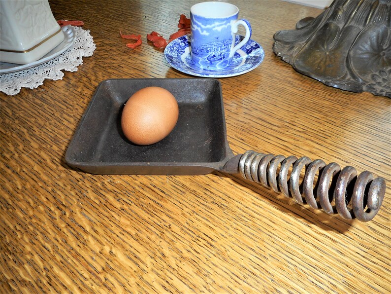 Antique Neateg Cast Iron Cake Single Egg Poacher Skillet Etsy