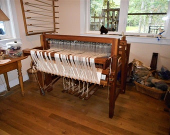 Solid Cherry Wood Fireside Floor Loom Four Harness Weaver's Farmhouse Sewing Spinning Flax Yarn Fiber Arts Cottage Industry Spinner Knitter