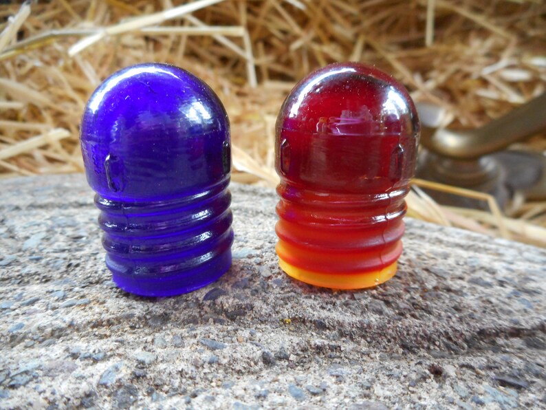 Beautiful Rare Tiny 1 Inch Amber Red Glass /& Cobalt Blue Glass Miniature Insulator Cap Scarce Hardware Salvage Vintage French Farmhouse