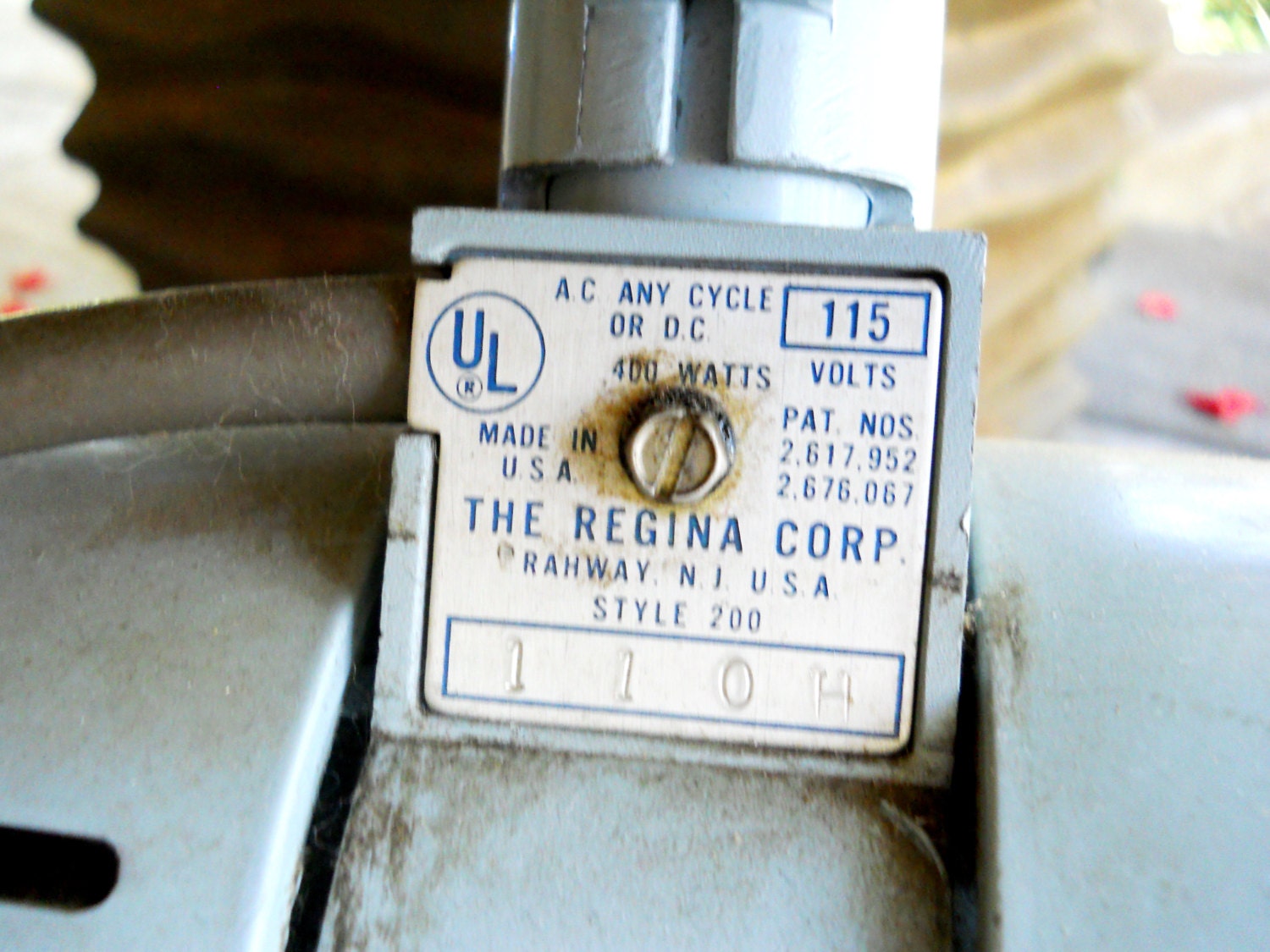 Regina Industrial Electric Wood Floor Vintage Polisher Sweeper