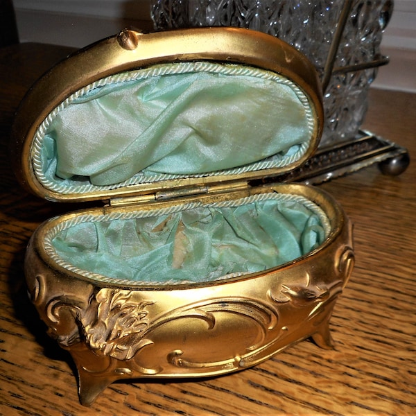 Antique W. B. Mfg Co. 1920s Art Nouveau Victorian Gold Plated Metal Jewelry Trinket Casket Box