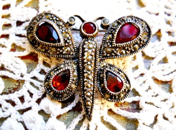 Vintage 1930s Art Deco Figural Butterfly Brooch 9… - image 3