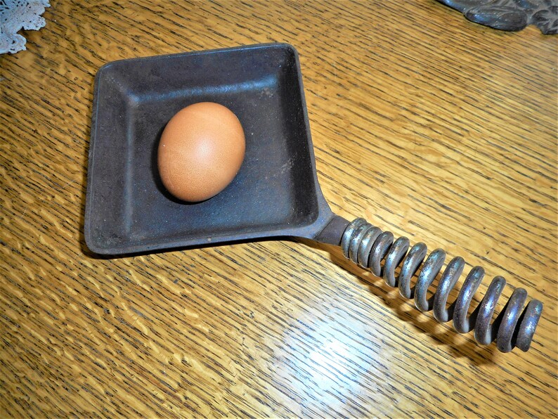 Antique Neateg Cast Iron Cake Single Egg Poacher Skillet Etsy