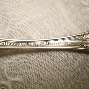Sweet Antique Victorian Queen Elizabeth 1908 Ornate Sugar Sifter Silver Plate Spoon Scalloped Bowl National Silverplate image 9