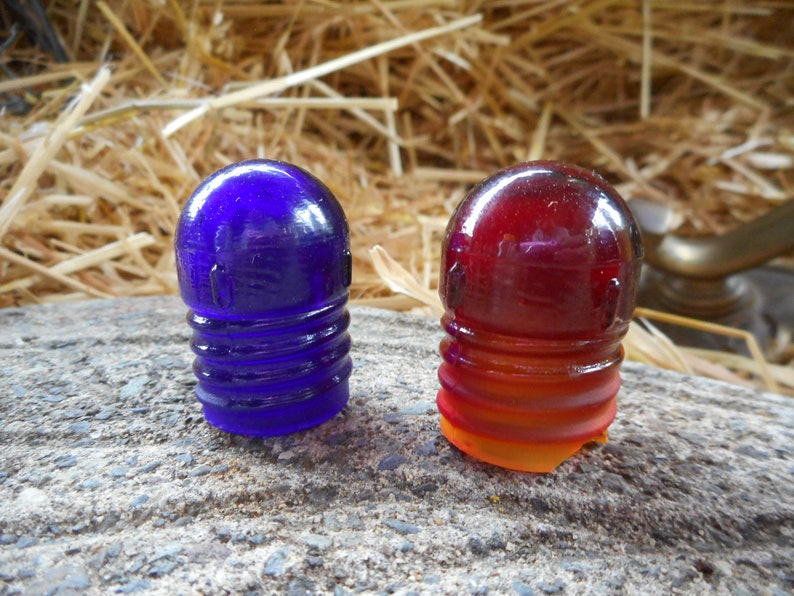 Beautiful Rare Tiny 1 Inch Amber Red Glass /& Cobalt Blue Glass Miniature Insulator Cap Scarce Hardware Salvage Vintage French Farmhouse