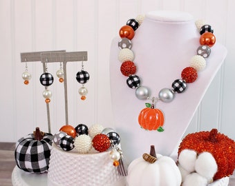 BUFFALO PLAID PUMPKIN Necklace, Fall Statement Necklace, Black Ivory Orange Grey Beads, Child to Adult Size Chunky Bead Necklace Bracelet