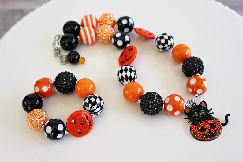PEEK-A-BOO KITTY Necklace Black Orange Beads Child Size Beaded Statement Necklace Bracelet Earrings Adult Halloween Pumpkin Jewelry