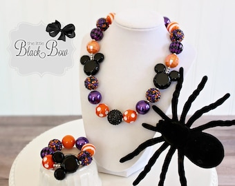 SPOOKY MAGIC Hidden Mickey Necklace, Halloween Chunky Necklace, Black Orange Purple, Child Toddler Adult Size Beaded Statement Necklace