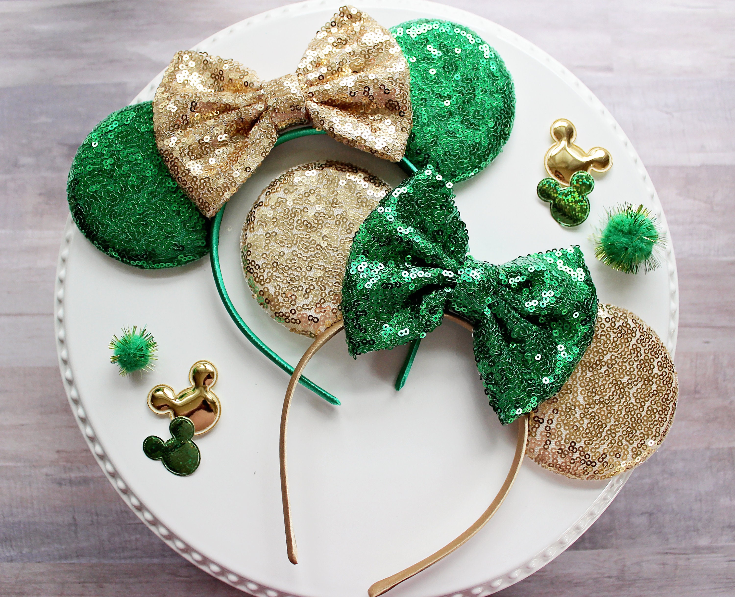 ST PATRICKS DAY Mouse Ears Headband, Sequin Bow Mickey Ears  display picture 3