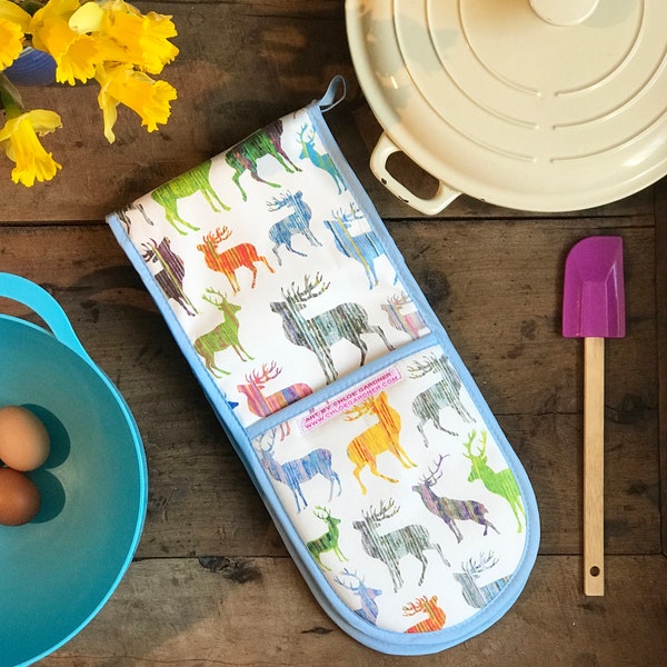 Stag Oven Gloves - Multicoloured Stag - Stag Kitchen Pot Holder - Scottish Stag Kitchenware - Stag Ovenmitts - Double Oven Glove - Stag Gift