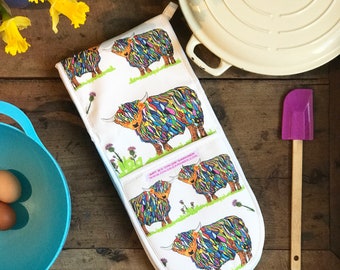 Highland Cow Double Oven Mitts – Scottish Kitchen Decor