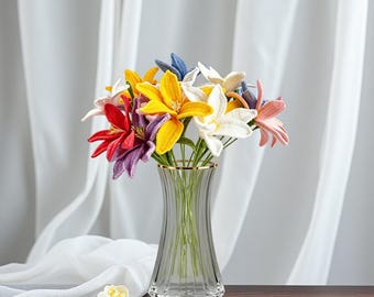 Crochet Lily Bouquet, Handmade Yarn Flowers, Eternal Floral Decoration