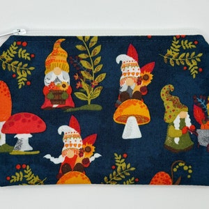 Portamonete in tessuto con gnomi e funghi, porta monete, porta monete, piccola custodia con cerniera, porta passaporto, regalo per la mamma, regalo per lei