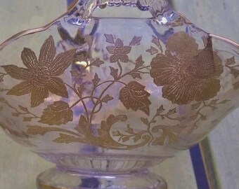 Delicate Gold Roses Florals Bowl Silver City 22K Gold Queens Rose Glass Free USA Shipping