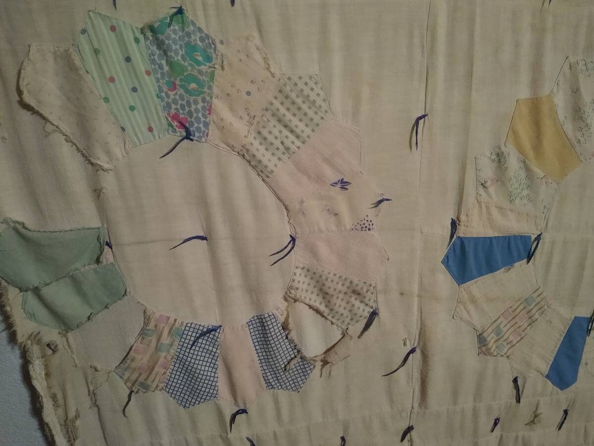 Antique Salvage Quilt Dresden Plate Cutter Quilt Perfect for Pillows