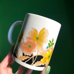 Vintage 80s Deco Floral Coffee Mug / Art Deco Style Floral Mug / Bold Floral Coffee Cup