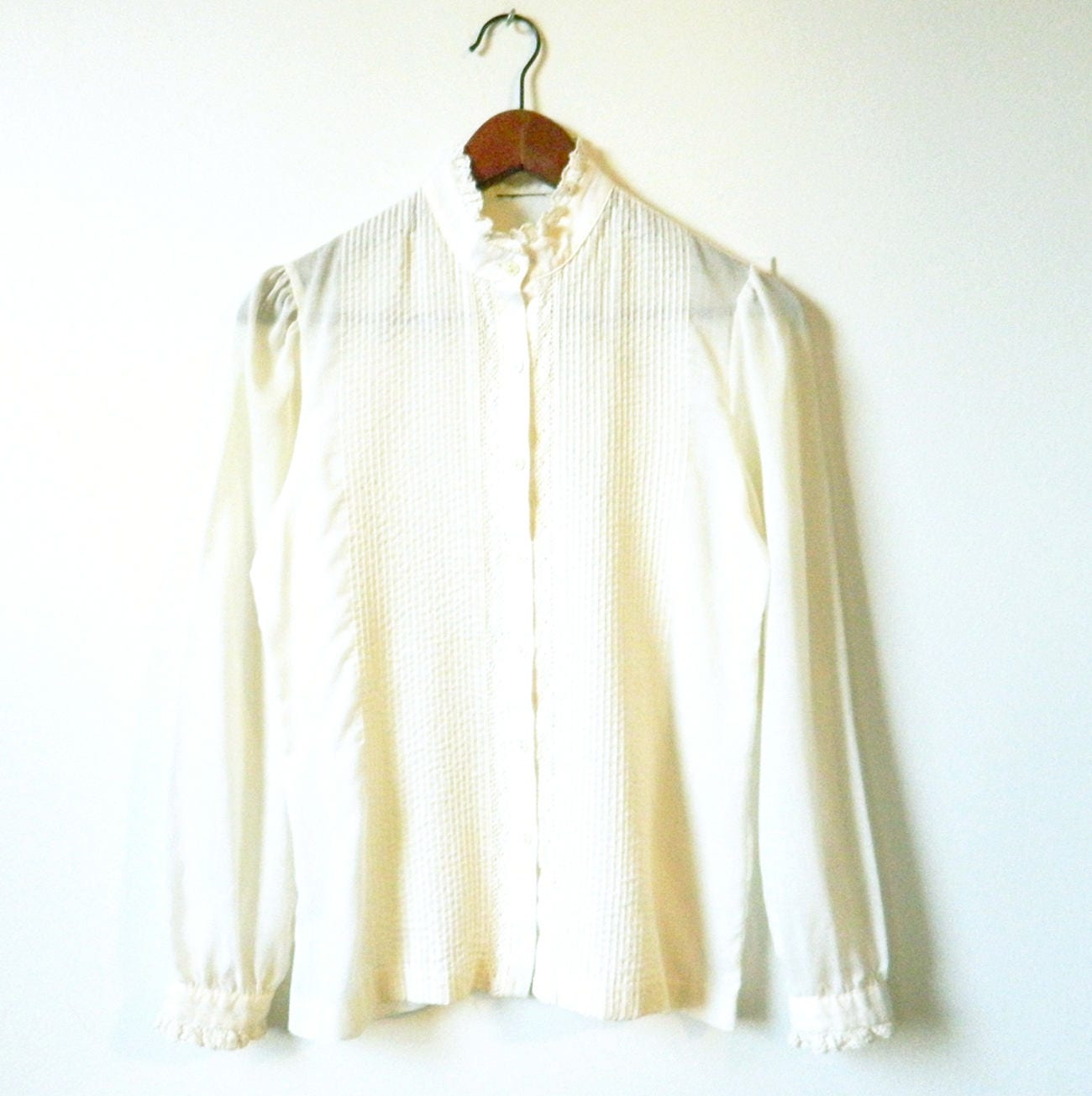 Cream Vintage Lace Collar Blouse / 70s Romantic Victorian | Etsy