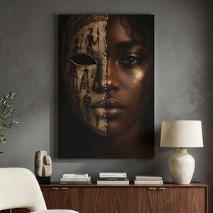 Afrikanische Maske als Leinwanddruck, ägyptische Wanddekoration, Porträt einer Frau mit gespaltenem Gesicht, goldbraunes Ethno-Poster, stimmungsvolles surreales Kunstwerk für Zuhause