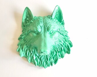 ReADY 2 SHiP, PISTACHIO GREEN, SmaLL Wolf Head Wall Mount, Wolf Wall Art, Mini Wolf, Green Animal, Faux Taxidermy, Animal Head, Mini Animal