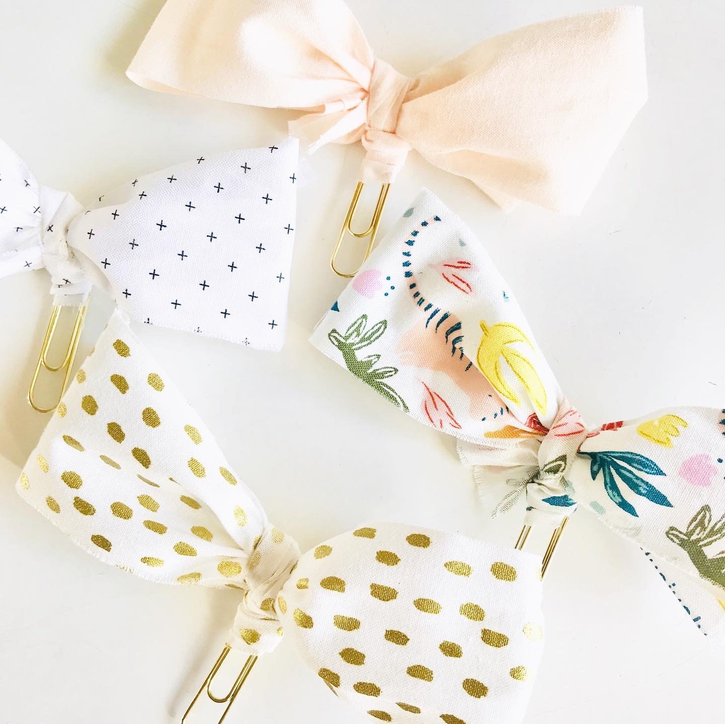 Set of 4 Bow Book Clips Book Clips Paperclip Bow Book Etsy