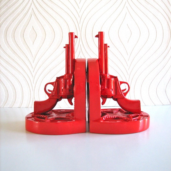 Set of 2 Gun Book Ends in glossy, bright red