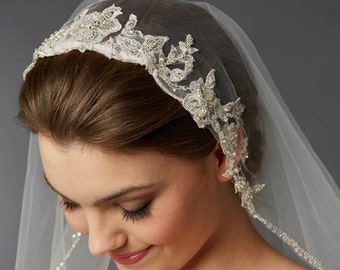 Long Ivory Shimmering Wedding/Bridal Veil with Beaded Edge - FREE DOMESTIC SHIPPING!