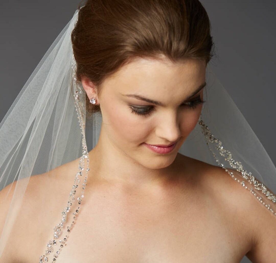 Swarovski Crystal and Pearl Hand Beaded Wedding/bridal Veil Fingertip Length FREE DOMESTIC