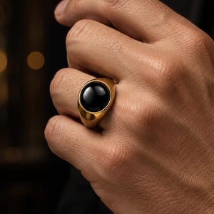 Vintage Oval Signet Ring, Black Stone Ring, Gold Statement Ring, Elegant Men's Ring, Minimalist Signet Ring, Gift for Him