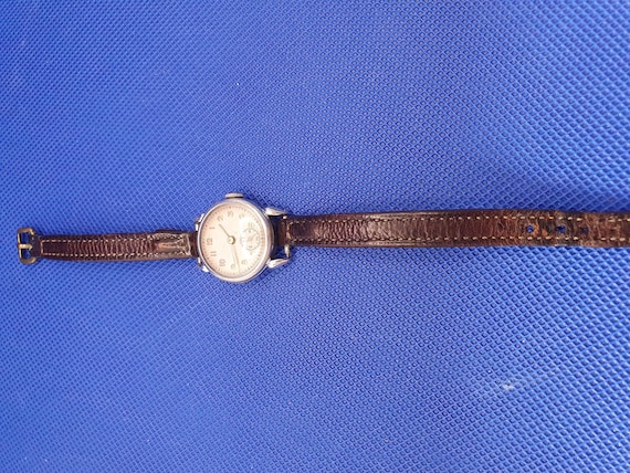 Rare Vintage 1940s Oris Scarab Mechanical Watch | Swiss Made 7 Jewels Manual Wind | Subsidiary Seconds Dial | Project / Repairs / Spares View 6