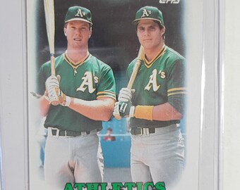 1988 Topps Oakland Athletics Team Leaders #759 – Featuring Mark McGwire & Jose Canseco