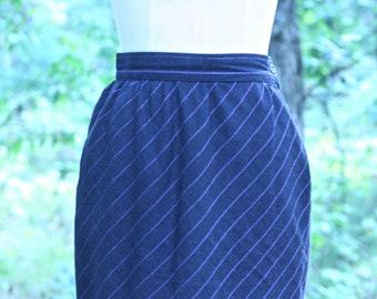 Vintage // 1980s // Ungaro // Lilac & Charcoal // Pinstripe // Pencil Skirt