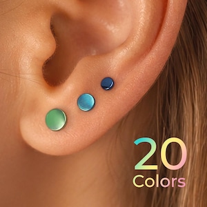 Labret de titânio com disco pequeno e cor personalizada · Brinco de pino plano sem rosca 20G/18G/16G · Brinco de titânio anodizado · Hélix, Tragus e Cartilagem