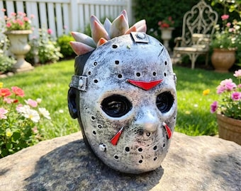 Resin Horror Hockey Mask Planter, Spooky Tree Creature Succulent Pot