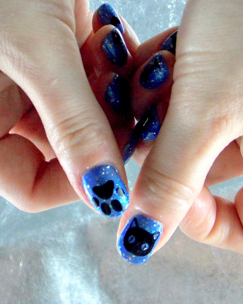 Amazon Com 601 Reusable Nail Art Stencils Vinyl 16 Different