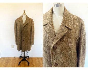 vintage London Fog wool herringbone men's coat / 46 regular / 1960s 1970s large overcoat with faux fur lining / brown green tan