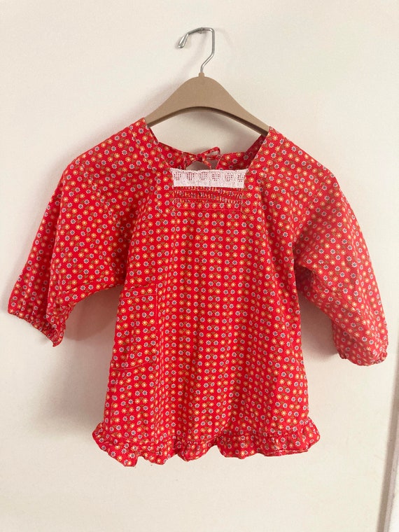 vintage 1970s baby girl blouse / 2T 3T floral tun… - image 3