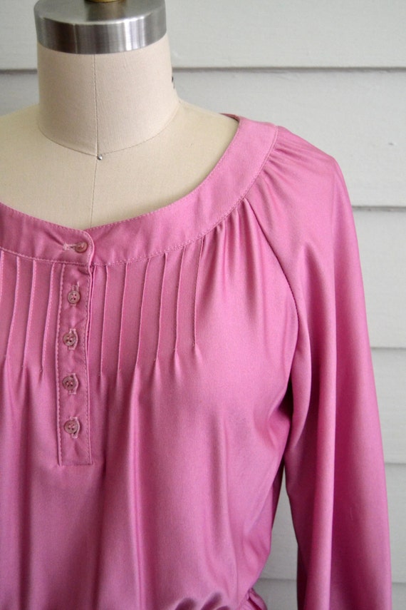 1970s long sleeve pink fit and flare dress / Medi… - image 3